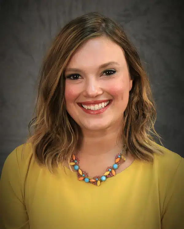 Alli Willingham Headshot