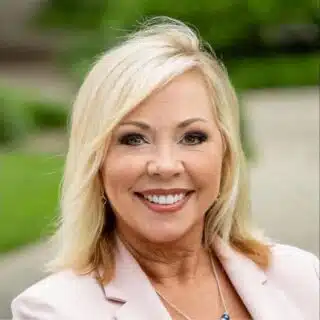 Lori LeDuc